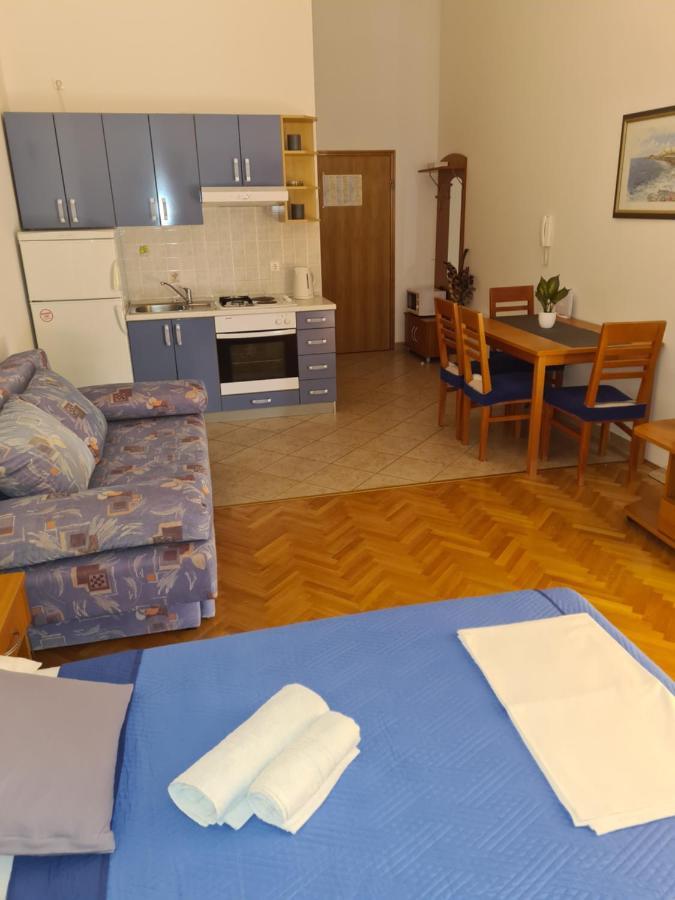 Apartmani Katarina Макарска Экстерьер фото